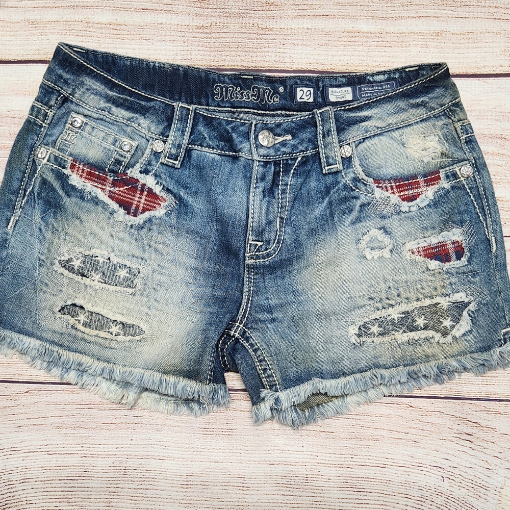 Women's Miss Me Star Spangled Signature shorts Sz.29